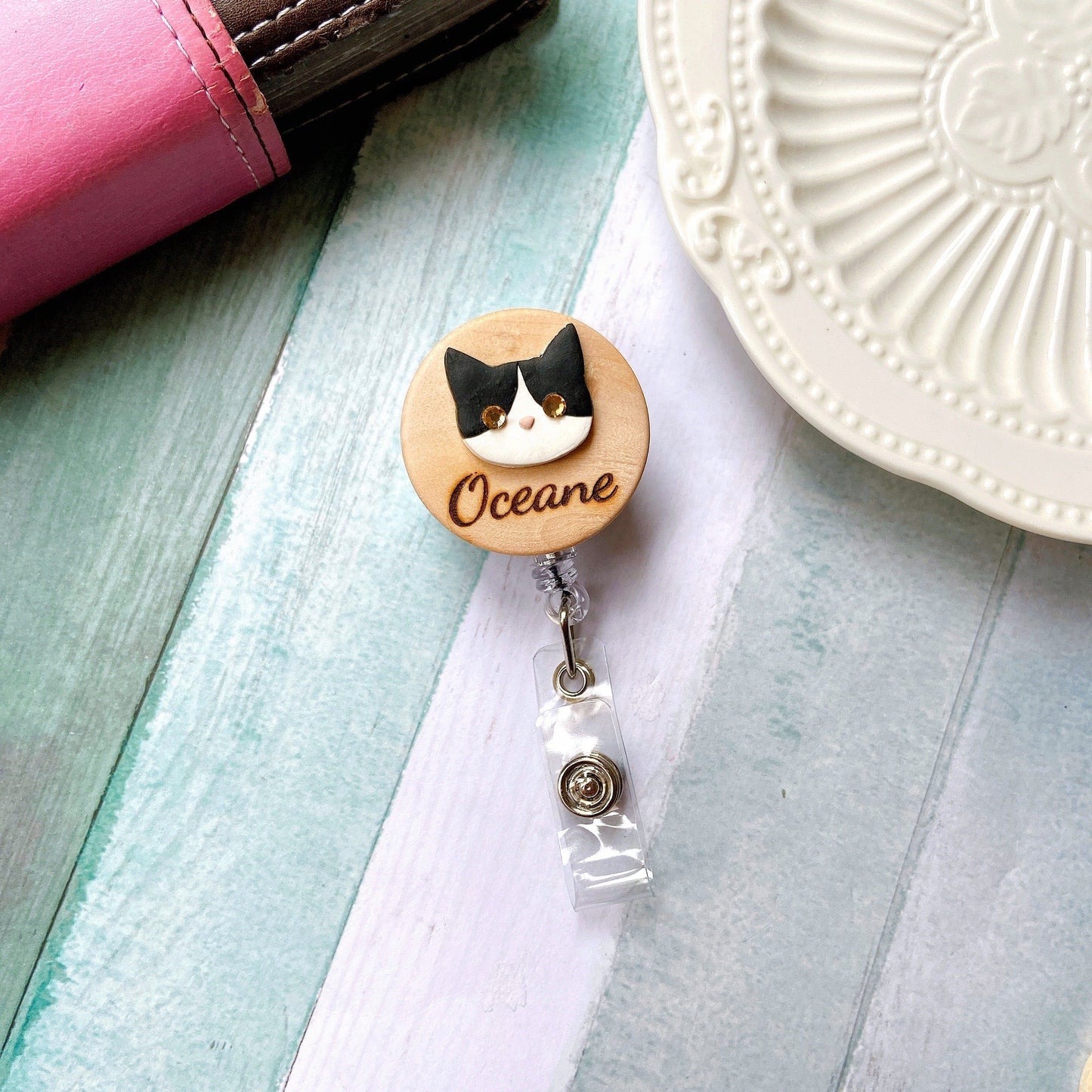 Handmade Personalized 3D Cat Head Wooden Name Badge Reel - Black and B –  Mrs Beads Accessories